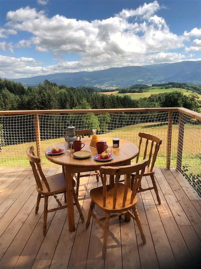 L'Embellie Bed & Breakfast Bertignat ภายนอก รูปภาพ